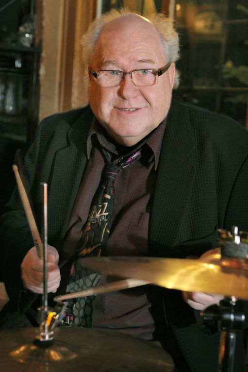 Roger Radatz am Schlagzeug